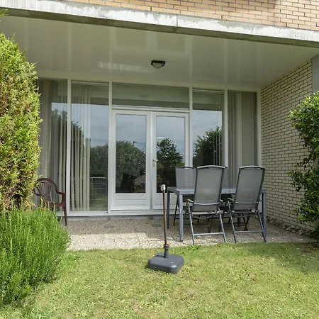In North Holland Near アパート *