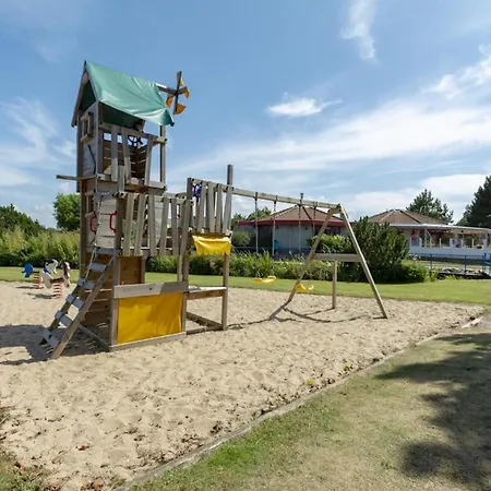 In North Holland Near Lägenhet De Zandloper