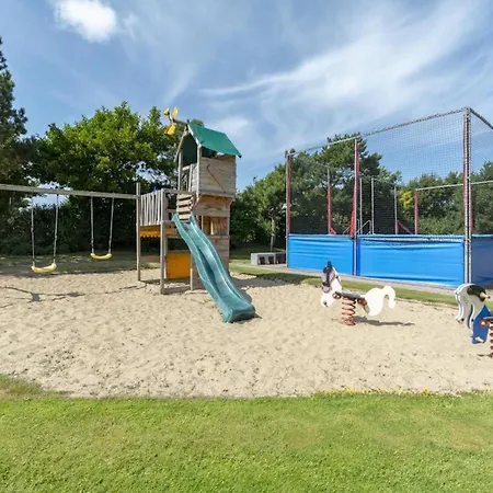 In North Holland Near Lägenhet