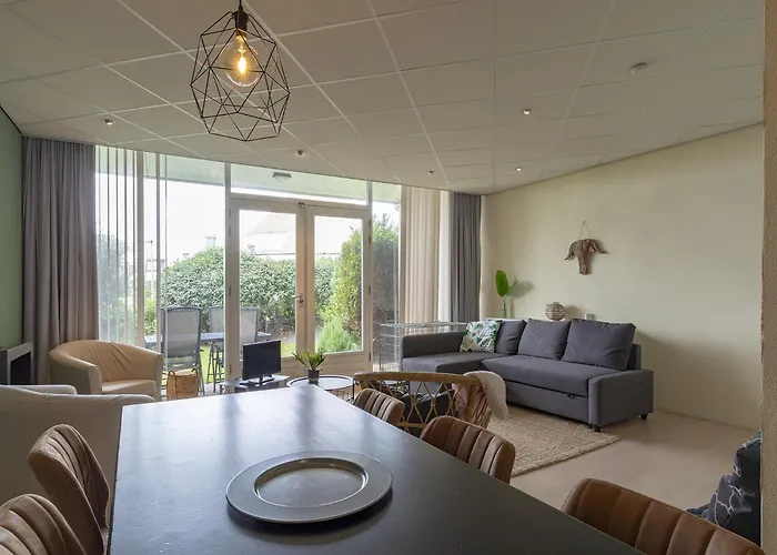 In North Holland Near Lägenhet De Zandloper